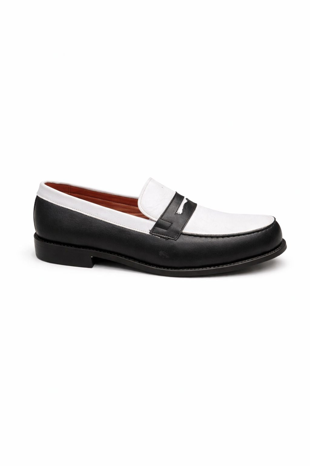 Black & White Patent Leather Loafers – Elegant Style